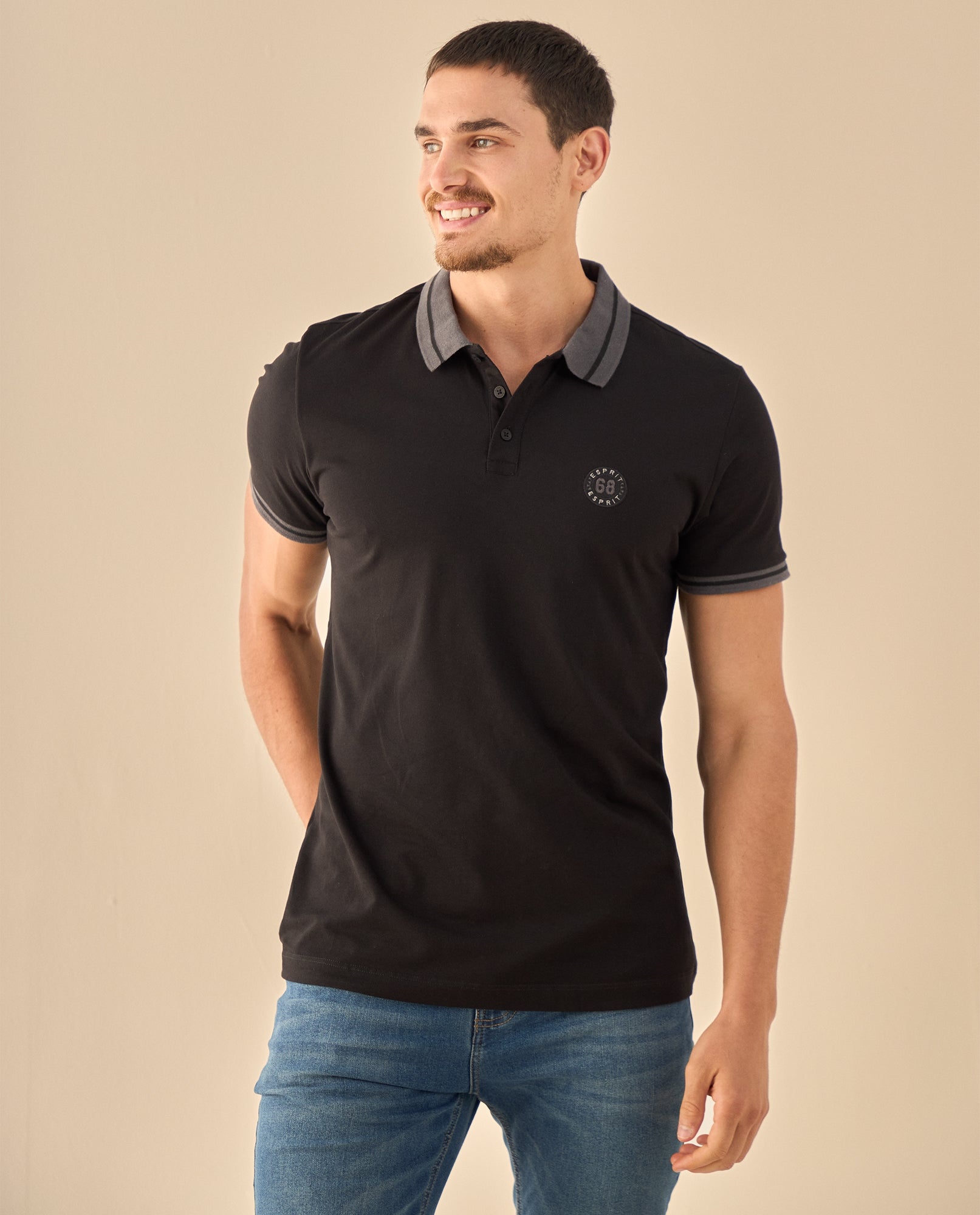 Polo con Ribetes Contrastantes - Negro 34_305G318_NEG193713_0