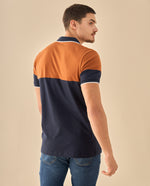 Polo con Diseño Block - Azul