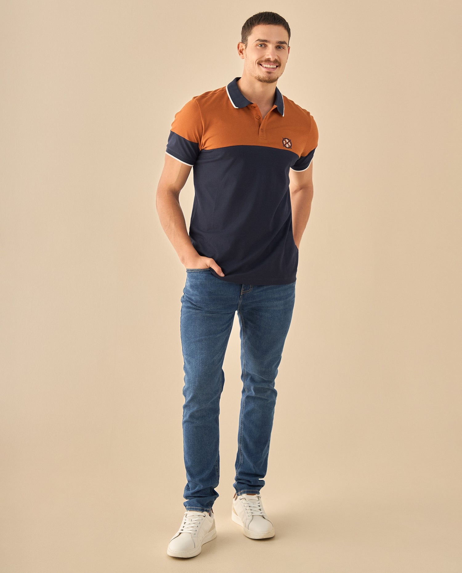 Polo con Diseño Block - Azul
