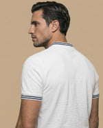 Polo con Ribetes Contrastantes - Blanco