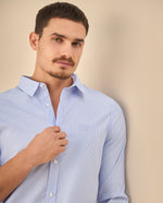 Camisa Clásica con Logo Bordado - Azul