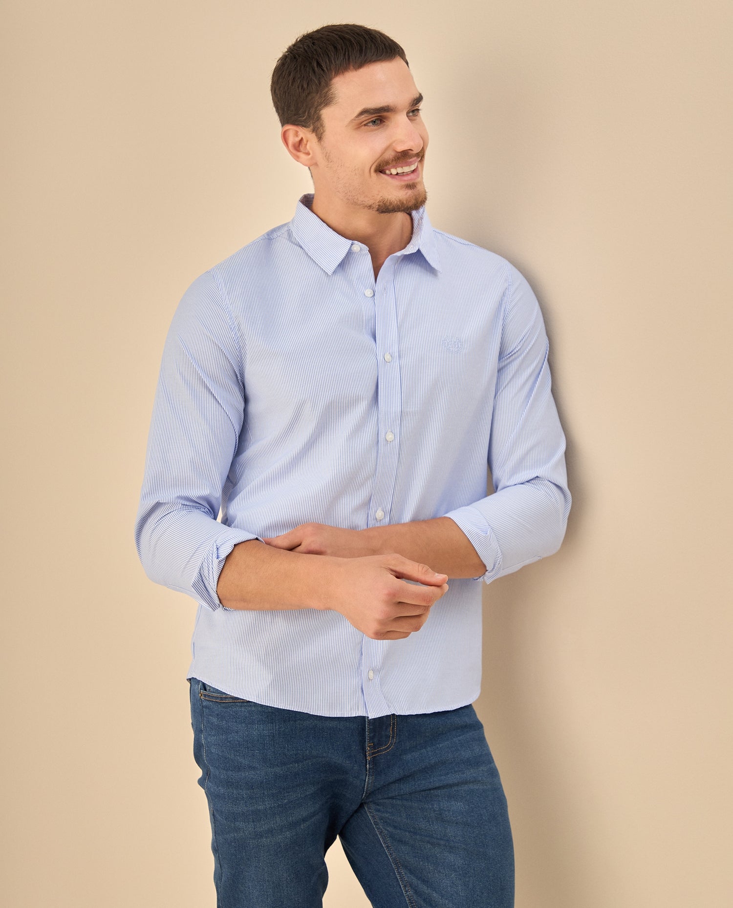 Camisa Clásica con Logo Bordado - Azul