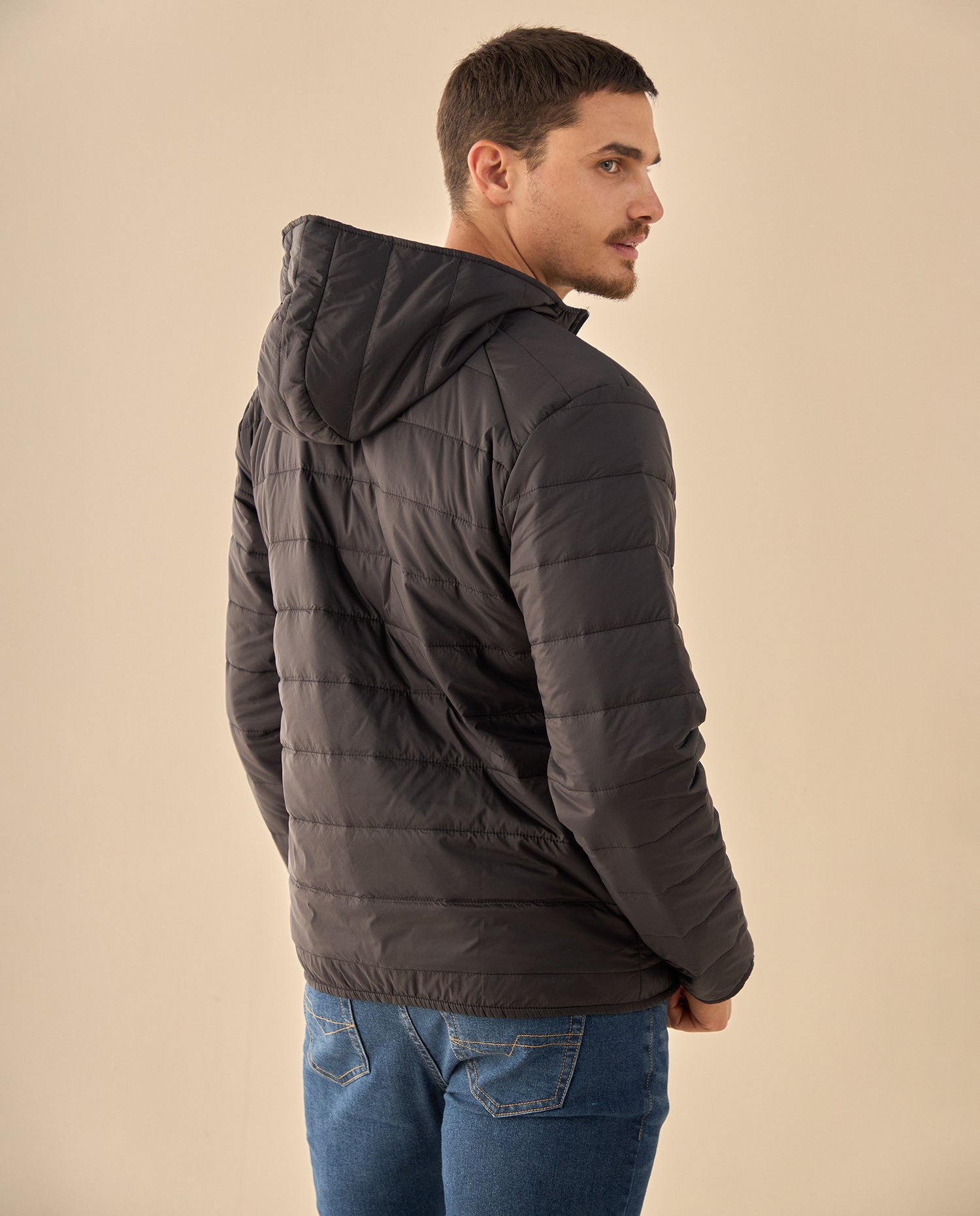 Chaqueta Puffer con Parche Heritage - Negro