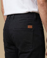 Pantalón Regular Fit Hombre - Negro