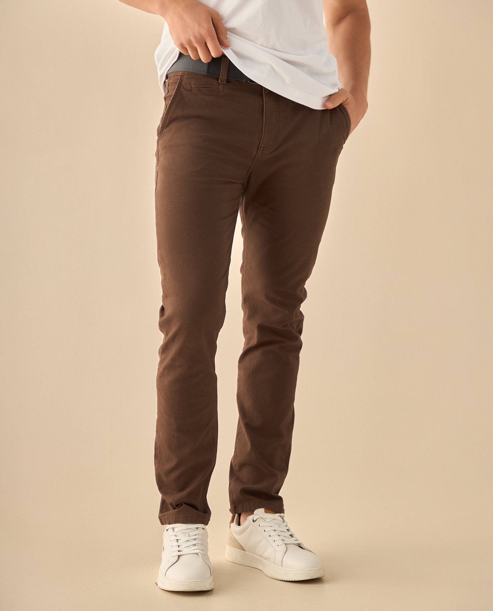 Pantalón con Cintura Elástica Interna - Cafe 34_335G303_CAF181421_3