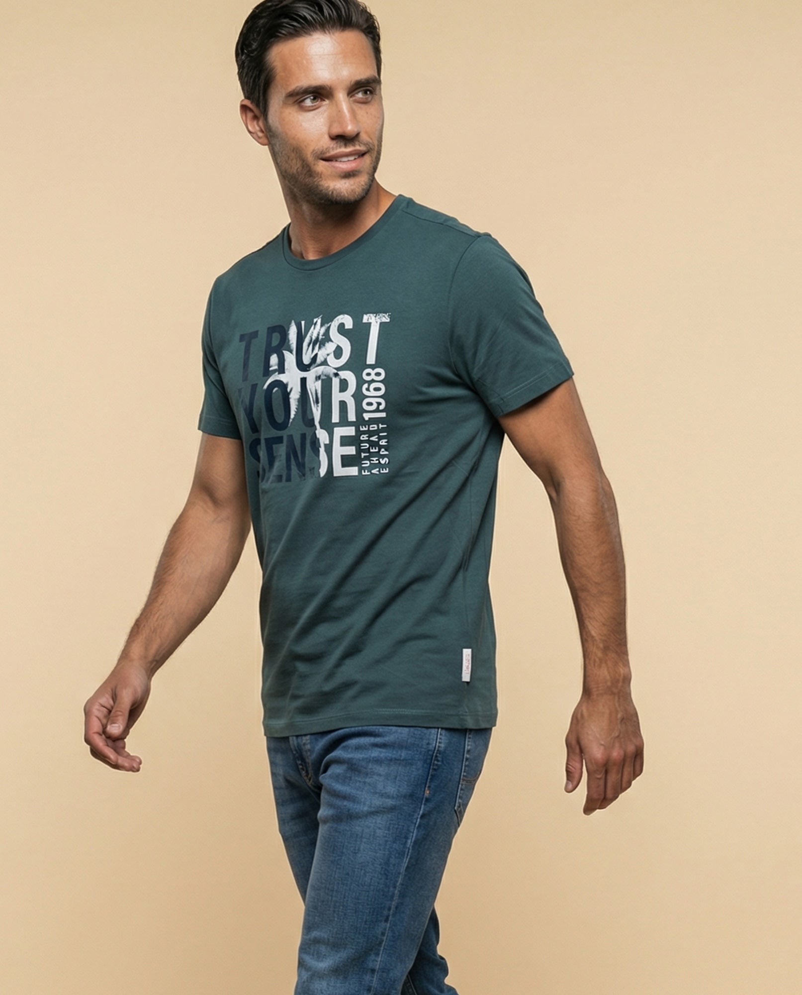Camiseta manga corta con estampado gráfico para mujer - Verde 34_345F303_VER136106_0