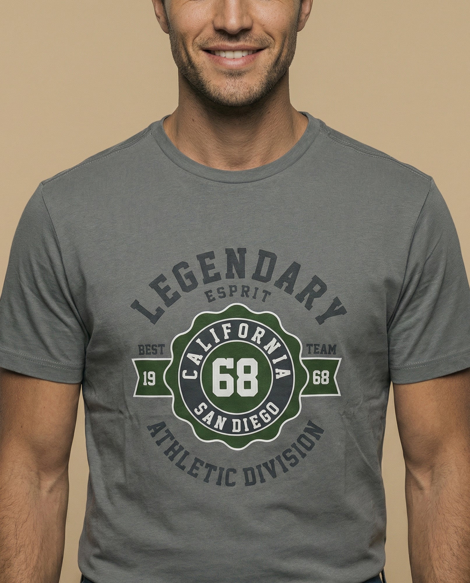 Camiseta manga corta con estampado universitario para hombre - Gris 34_345F324_GRI174016_3