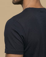 Camiseta slim fit estampada - Negro