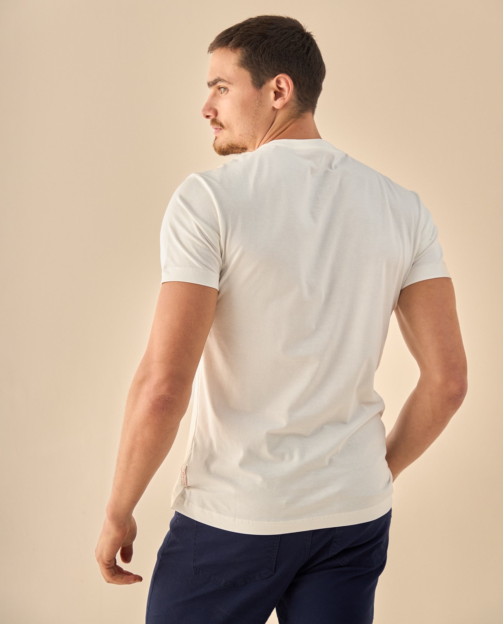 Camiseta Freedom con Estampado Vintage - Crudo 34_345G306_CRU110605_5