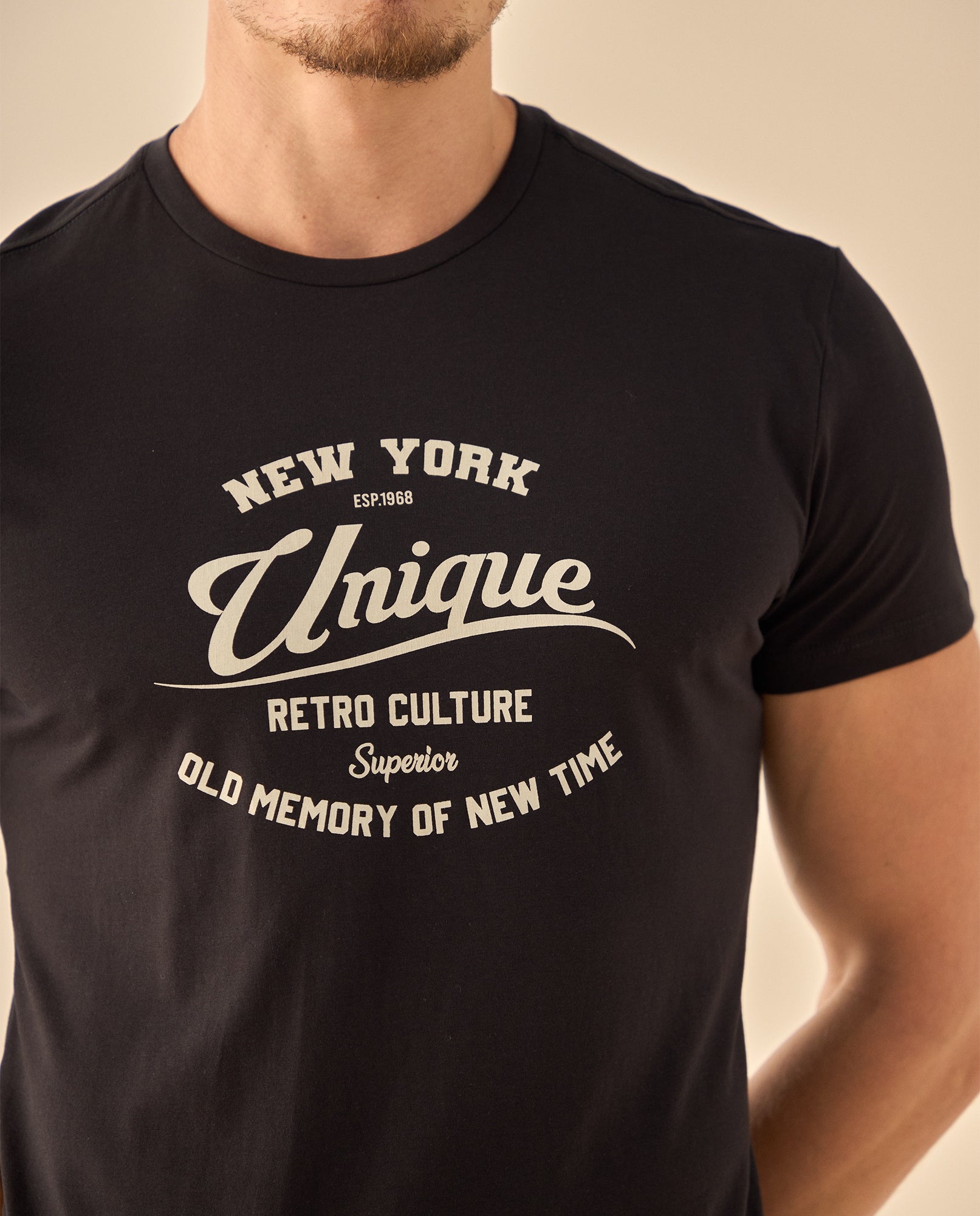 Camiseta con Estampado Retro Vintage - Negro 34_345G313_NEG190303_3
