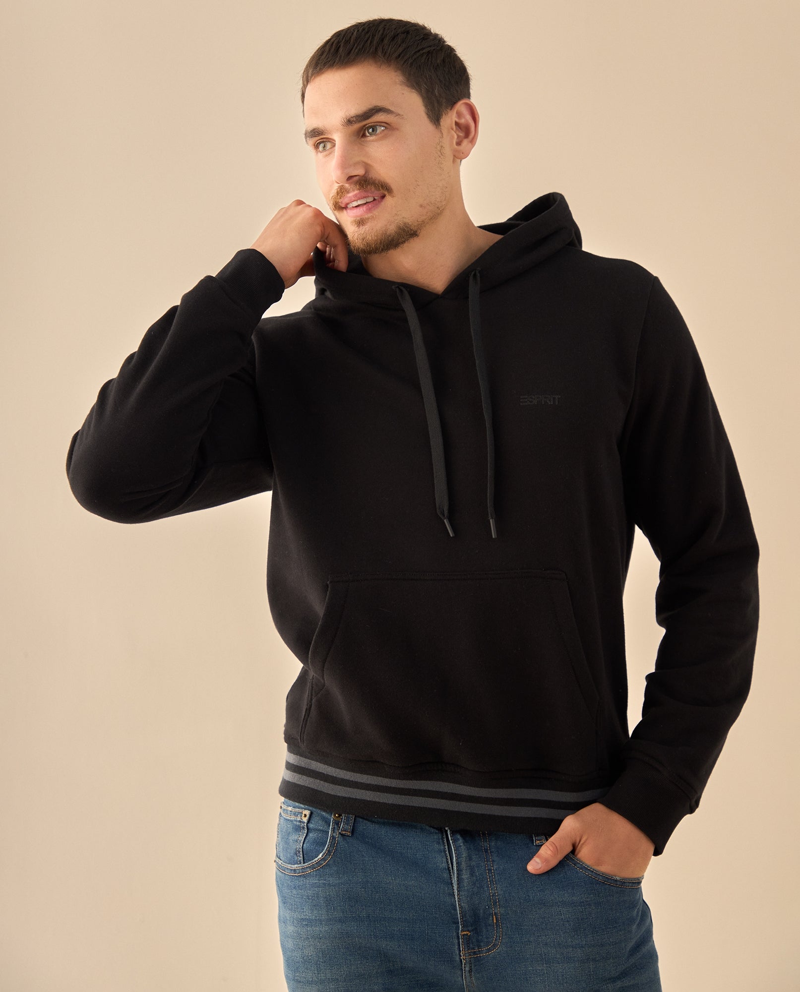 Sudadera con Capucha y Ribetes Contrastantes - Negro 34_385G301_NEG194013_0