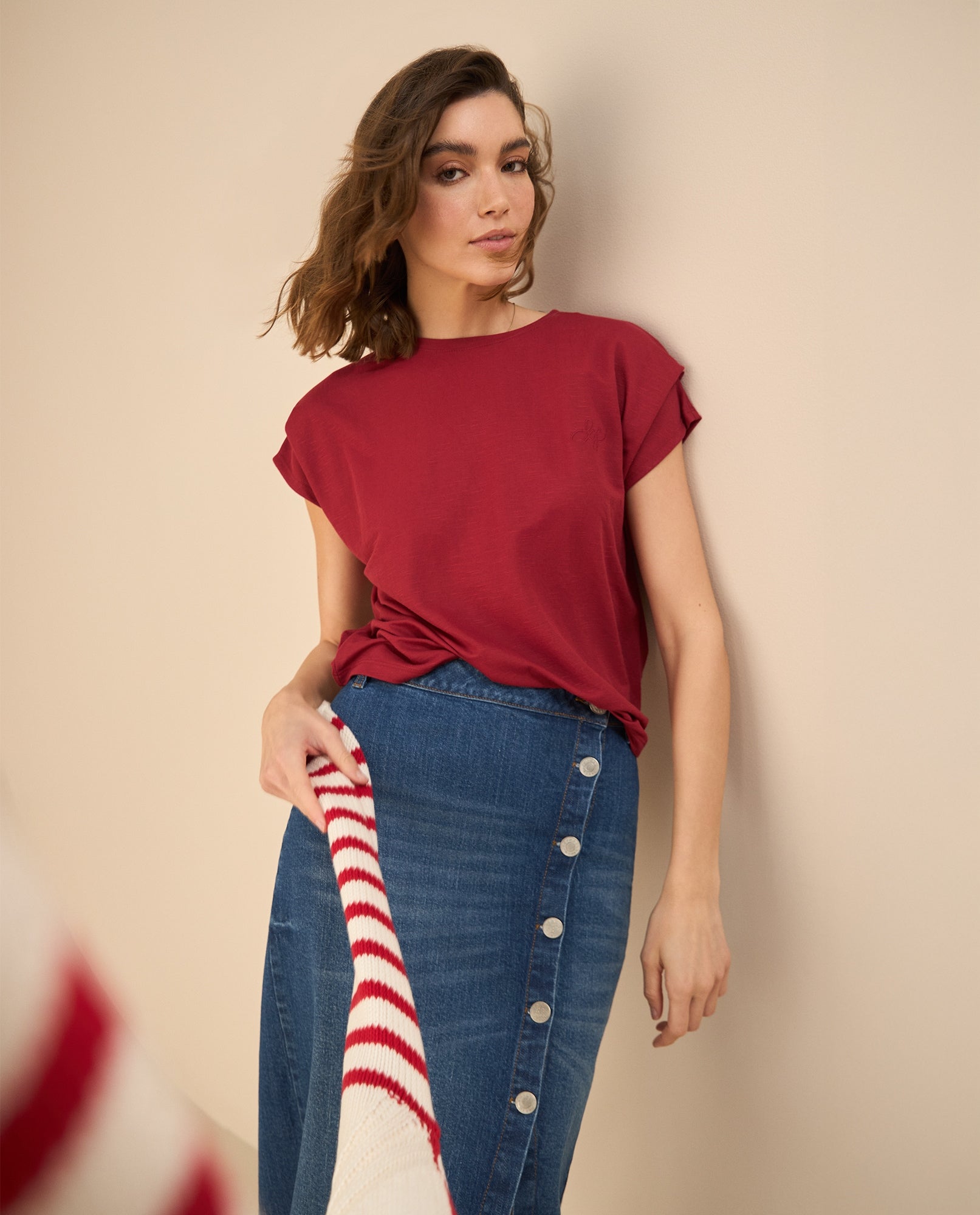 Camiseta con recogido en hombro para mujer - Rojo 34_401G011_ROJ191656_0