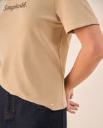 Camiseta Beige Simplicité con Aplicaciones - Beige