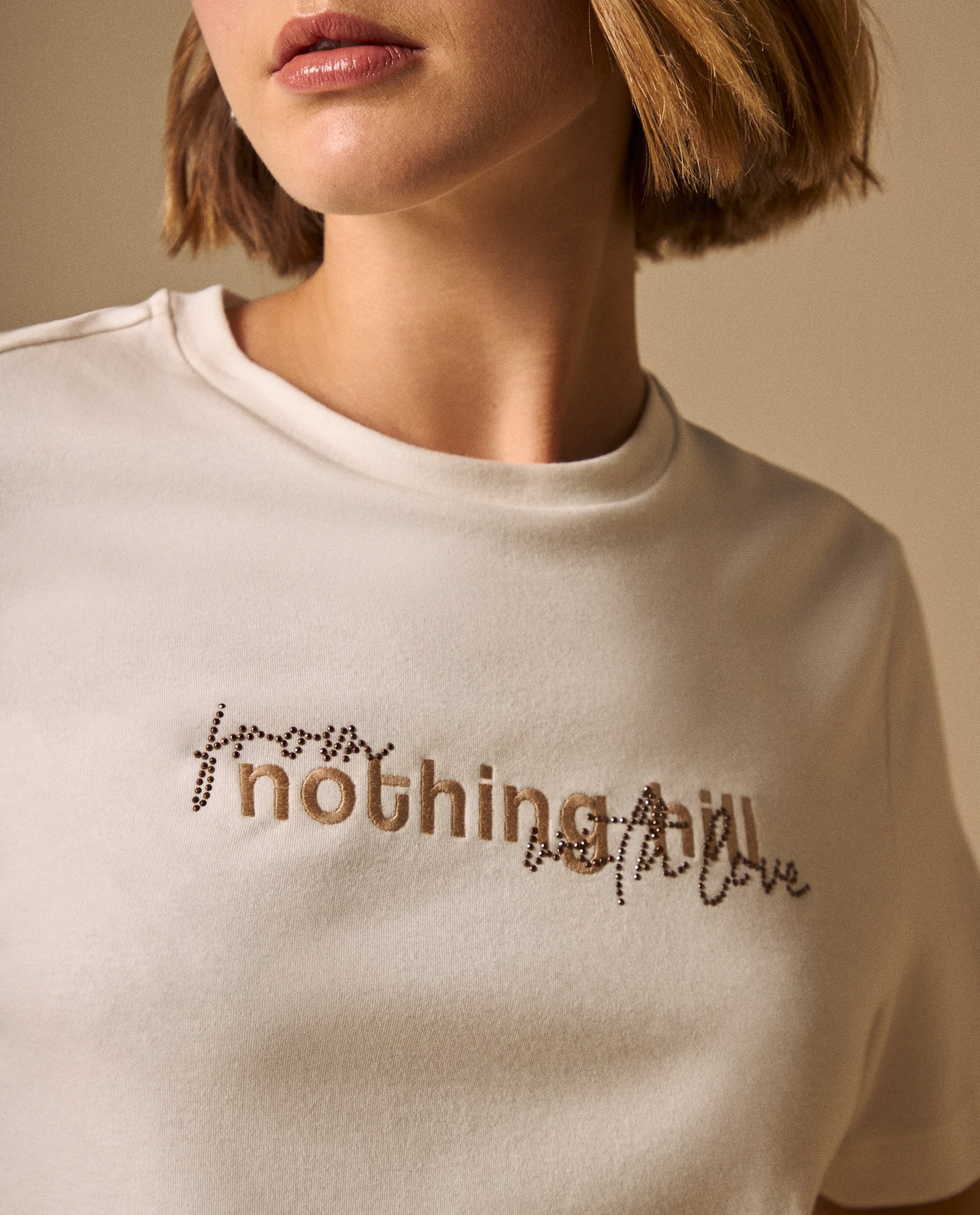 Camiseta con Bordado LONDON - Blanco 34_409G015_BLA110601_4