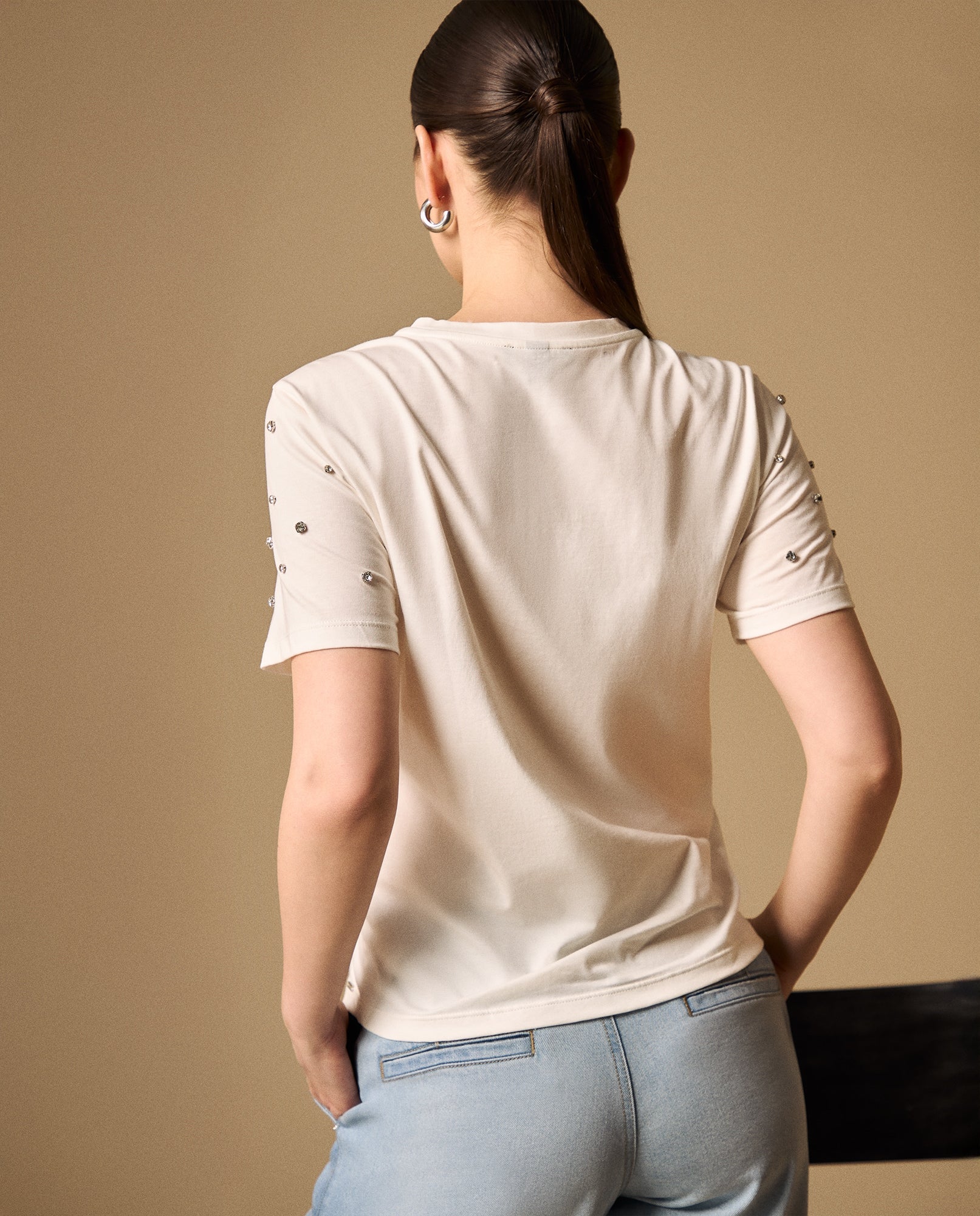 Camiseta Blanca con Tachuelas Metálicas - Blanco 34_409G020_BLA110601_5