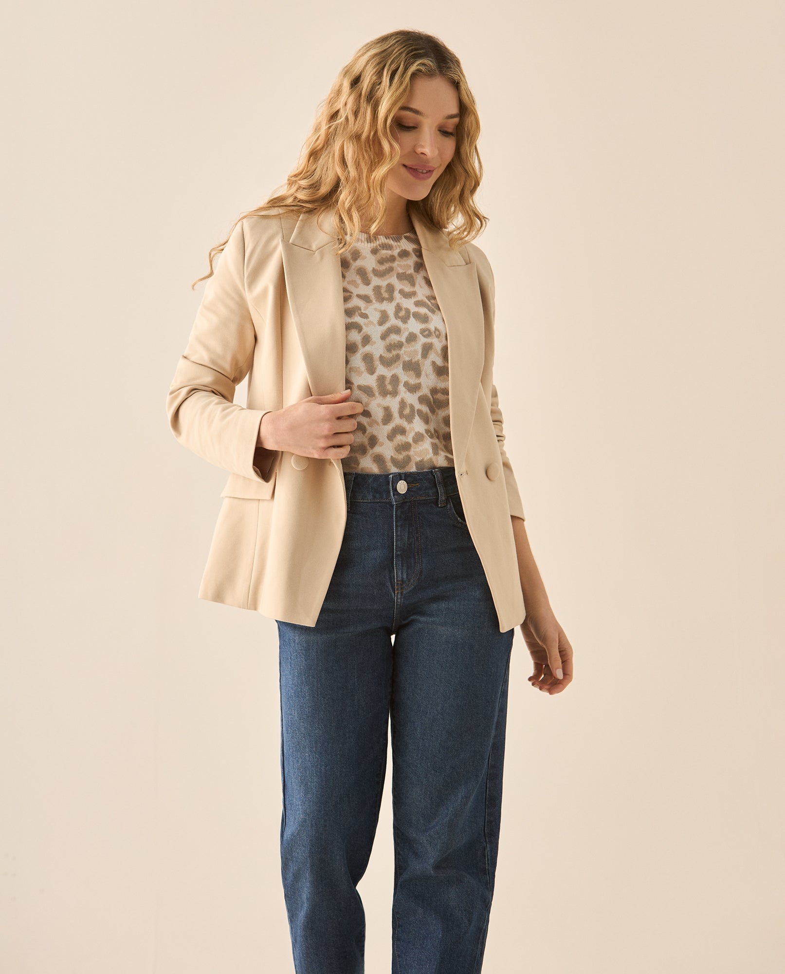 Camiseta con estampado de animal print para mujer - Beige 34_409G200_BEI130607_0