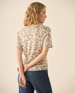 Camiseta con estampado de animal print para mujer - Beige