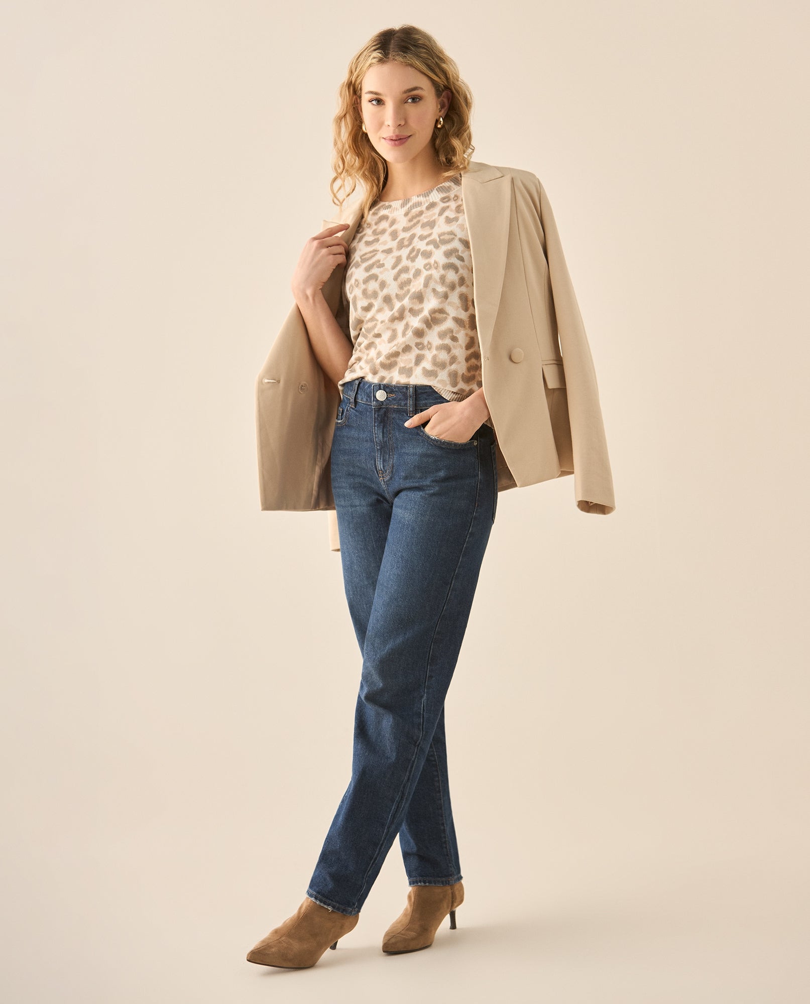 Camiseta con estampado de animal print para mujer - Beige 34_409G200_BEI130607_5