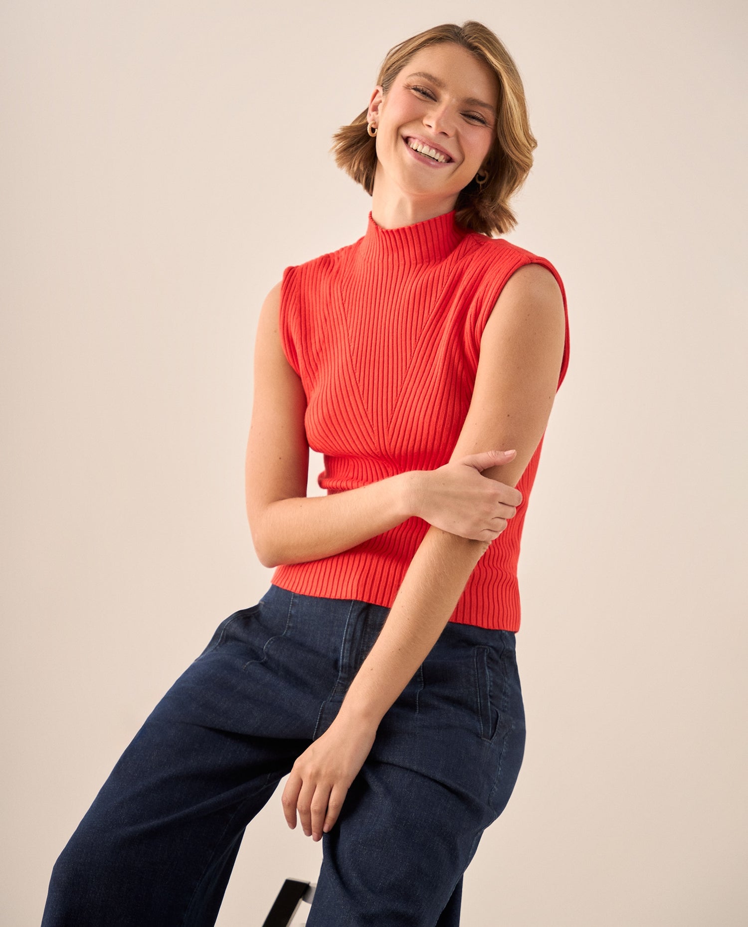 Top Rojo Acanalado Cuello Alto - Rojo