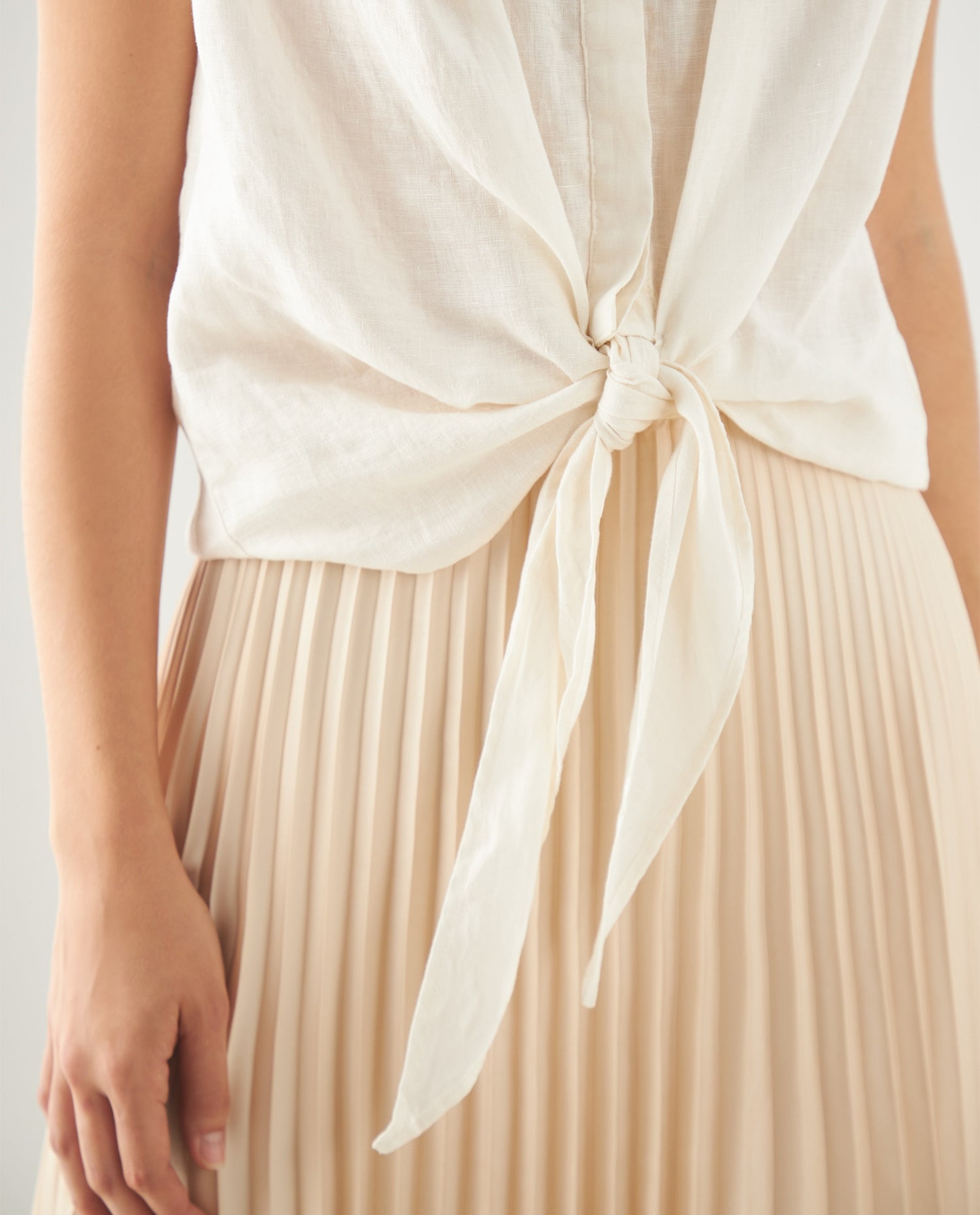 Camisa anudable en ruedo para mujer - Crudo