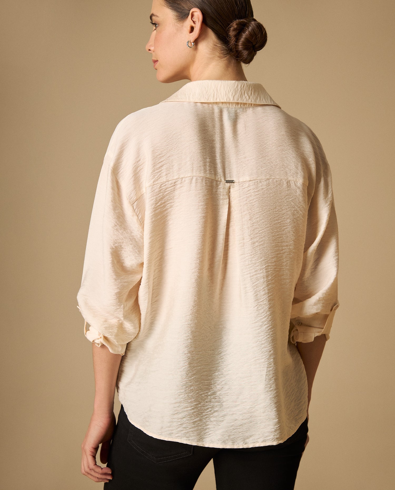 Camisa manga larga con acabado artesanal - Crudo