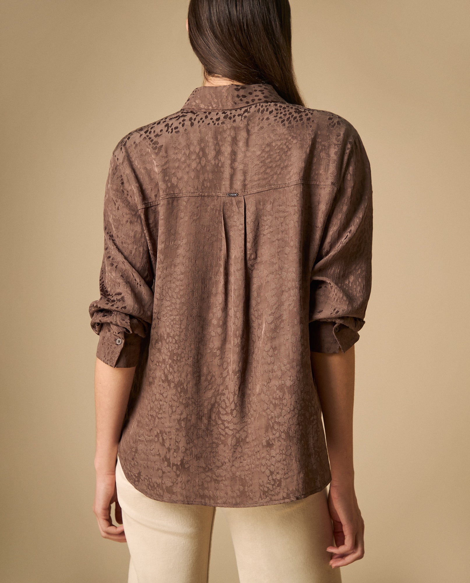 Camisa camisera manga larga con acabado hecho a mano - Marron 34_411H015_MAR181307_4