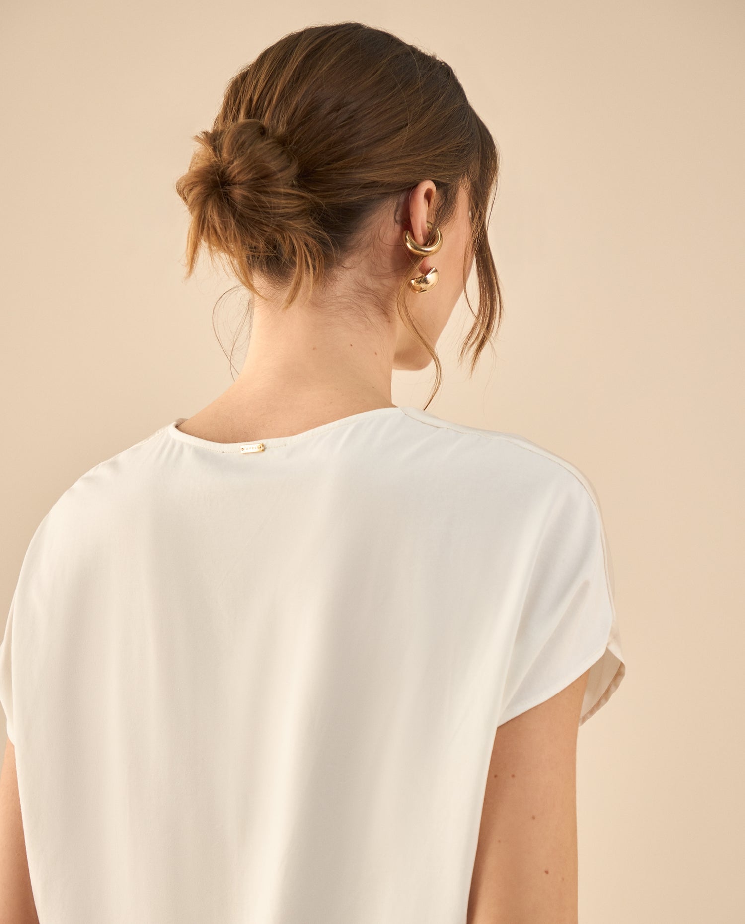 Camisa tipo satín para mujer - Crudo