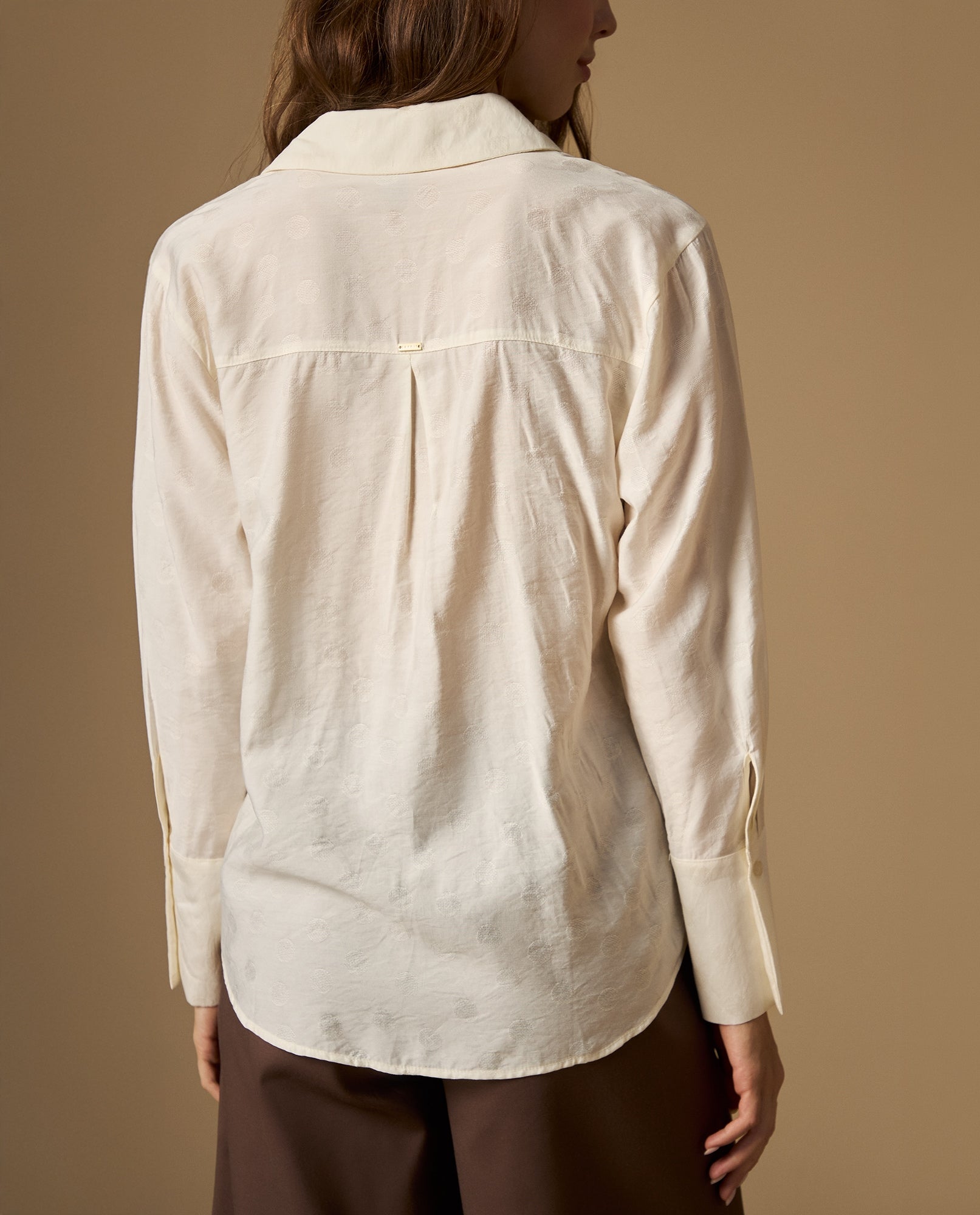 Camisa camisera manga larga con textura sutil - Crudo 34_412H007_CRU110602_4