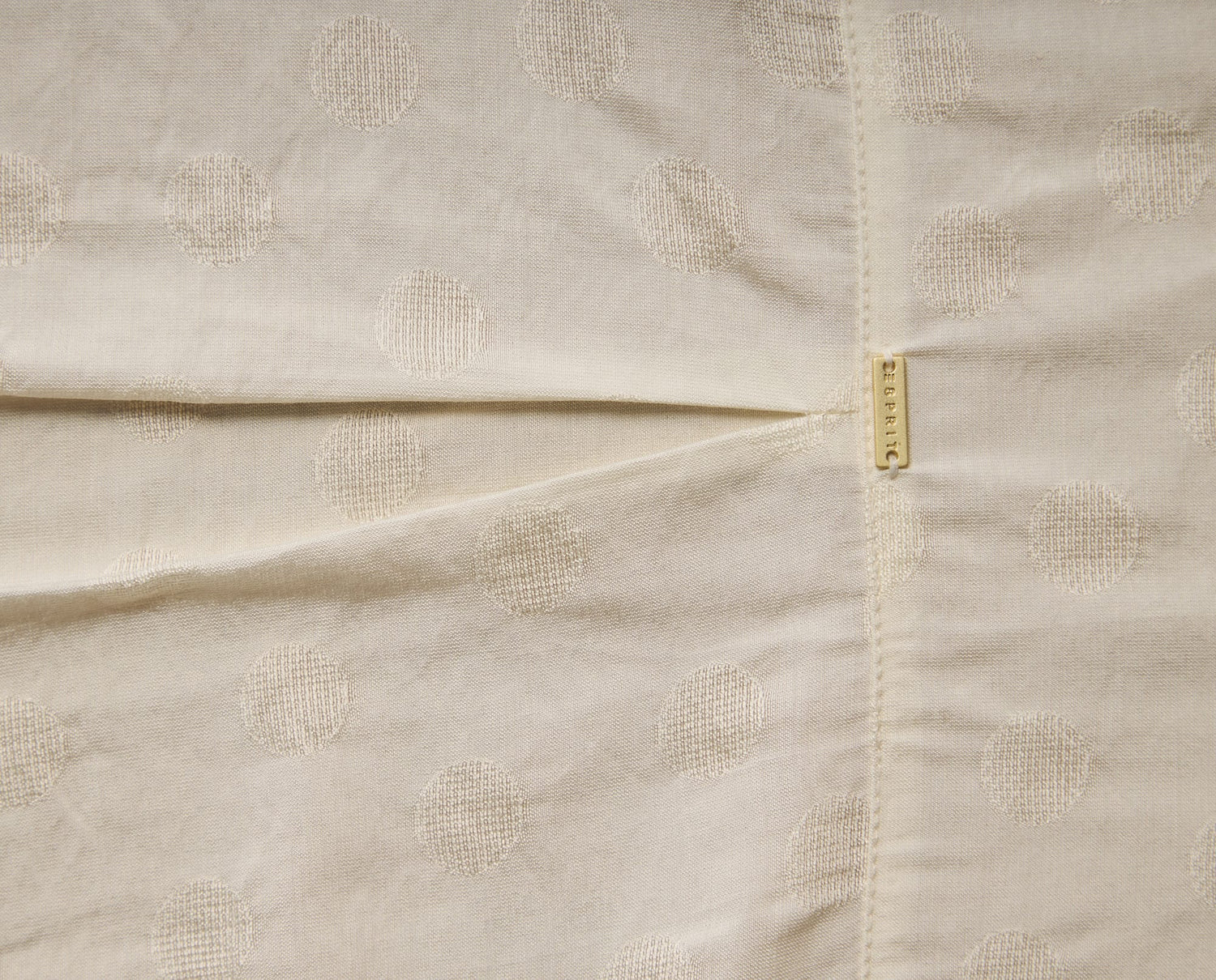 Camisa camisera manga larga con textura sutil - Crudo
