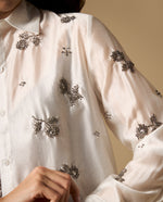 Camisa manga larga con bordado floral - Crudo