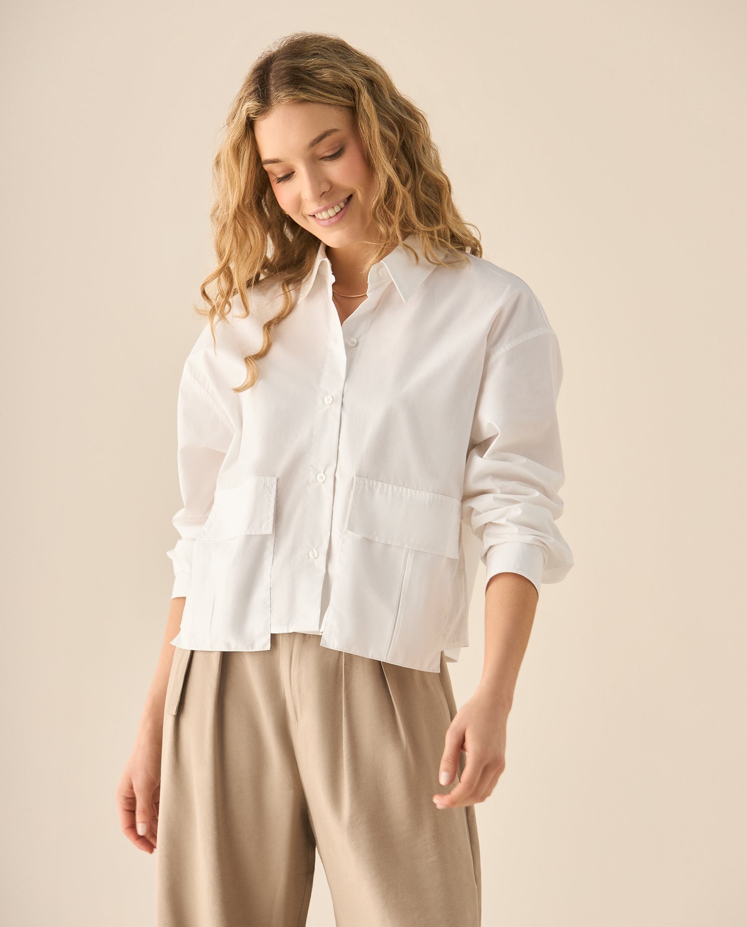 Camisa manga larga con bolsillos de tapa para mujer  - Blanco