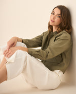 Camisa manga larga con bolsillos de tapa para mujer  - Verde