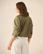 Camisa manga larga con bolsillos de tapa para mujer  - Verde
