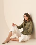 Camisa manga larga con bolsillos de tapa para mujer  - Verde
