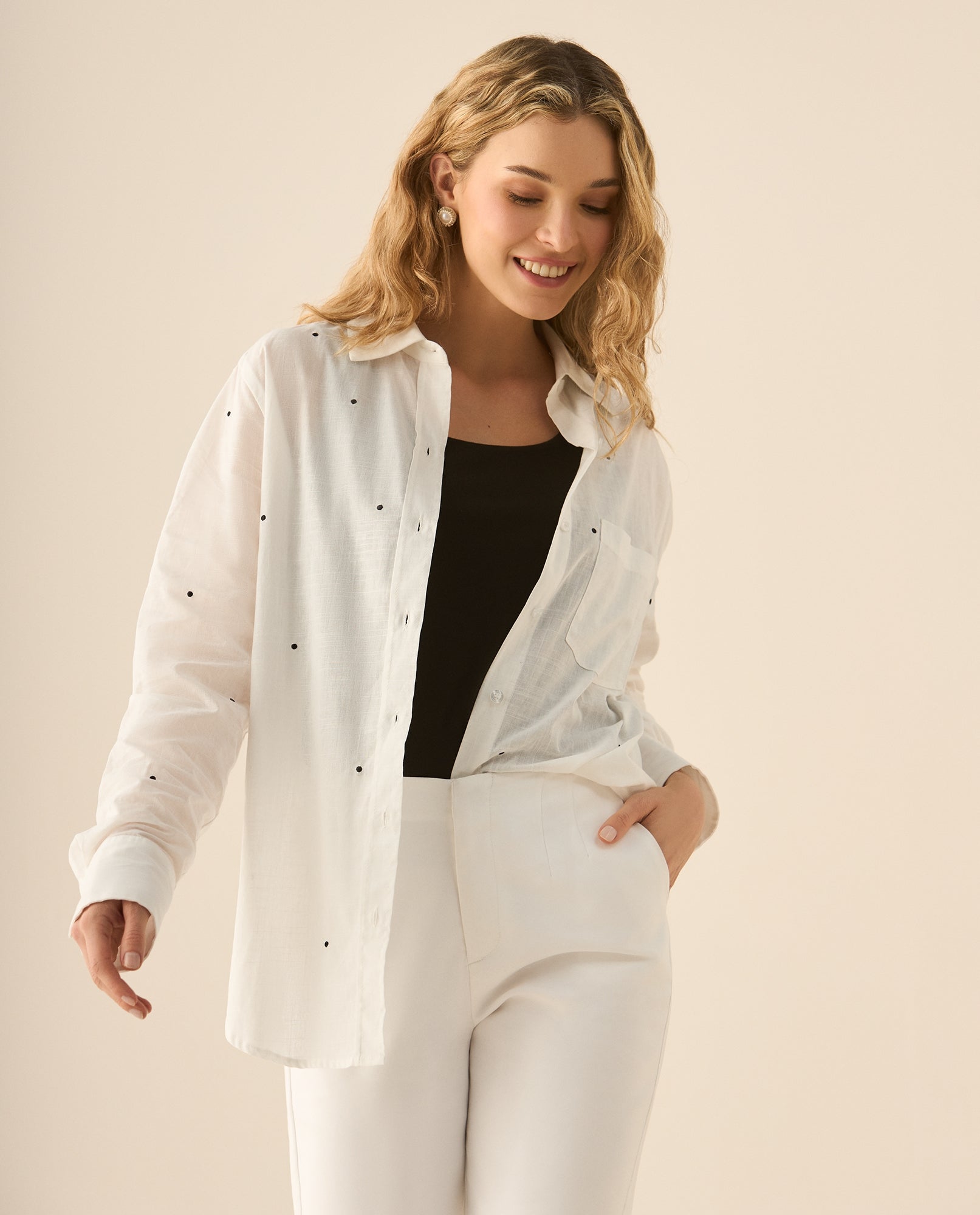 Camisa manga larga con print de lunares bordados para mujer  - Blanco 34_413G040_BLA110601_0