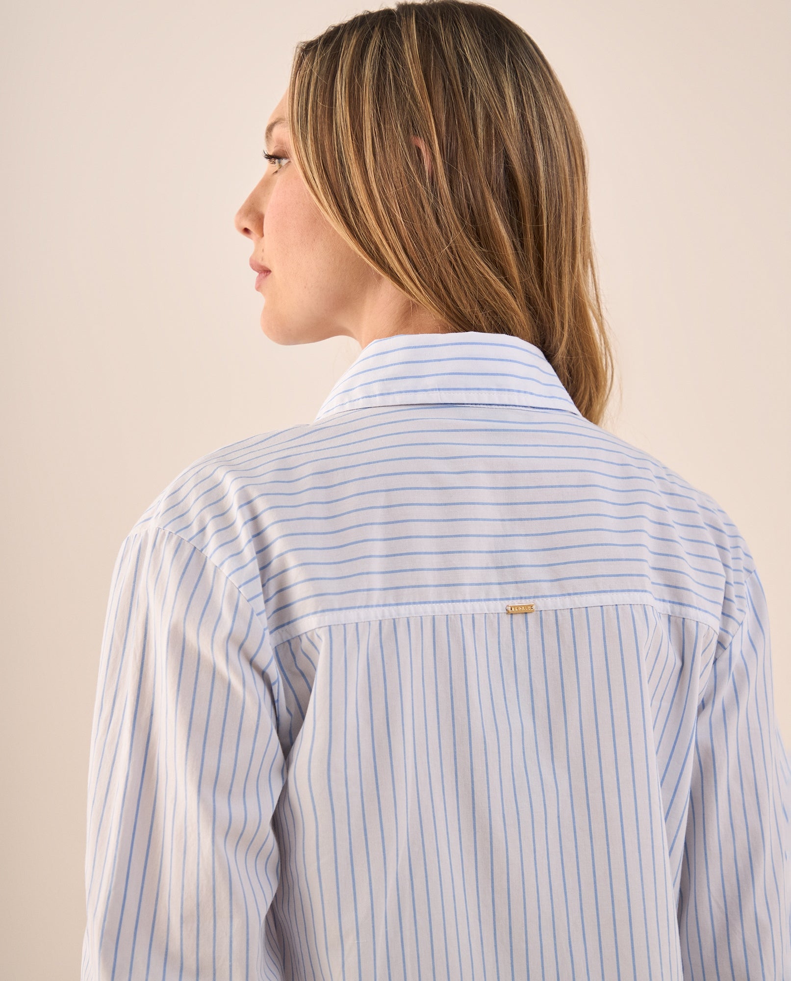 Camisa Blanca con Rayas Azules de Algodón - Blanco 34_419G011_BLA114001_4