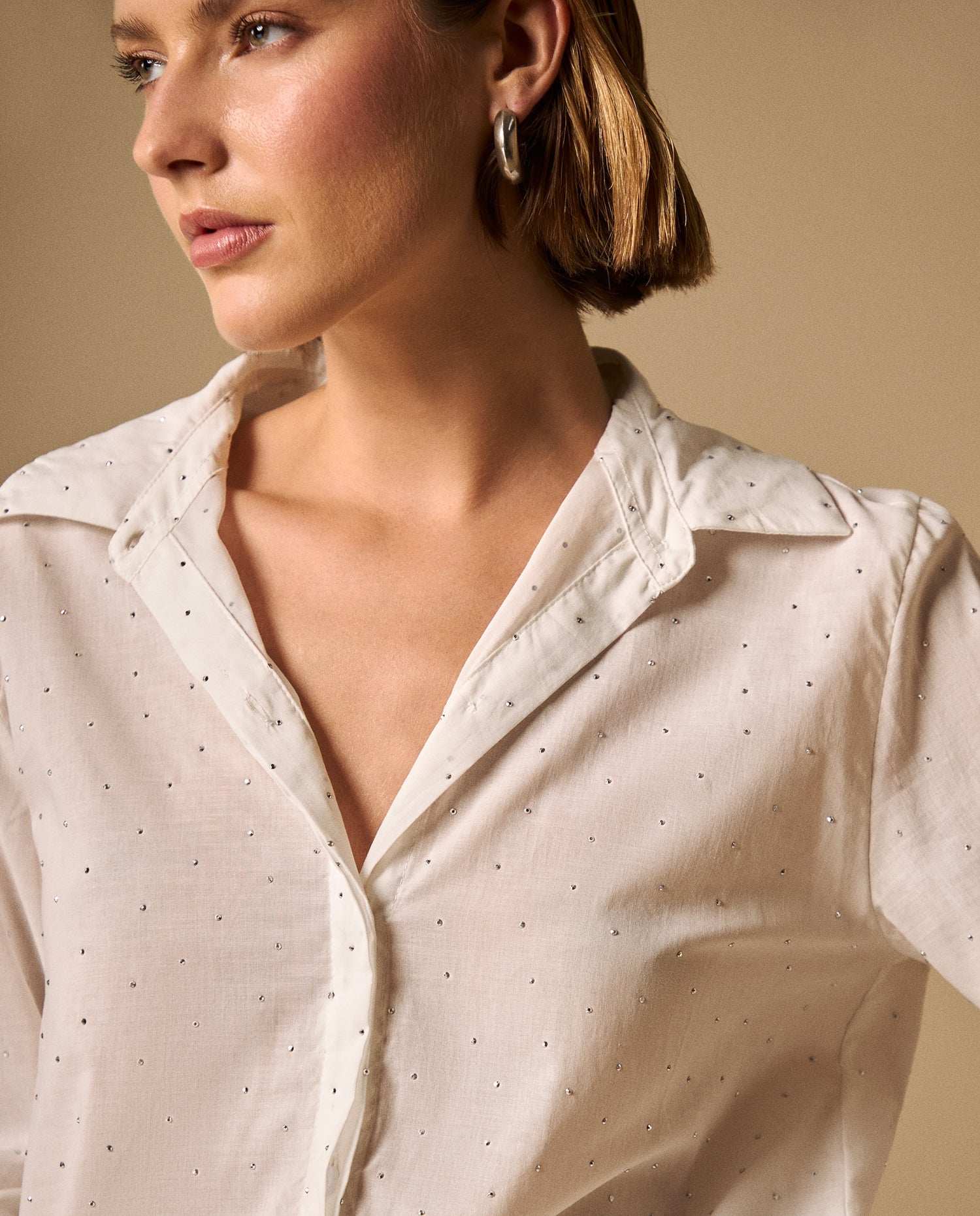 Camisa con Micro Puntos Negros - Blanco