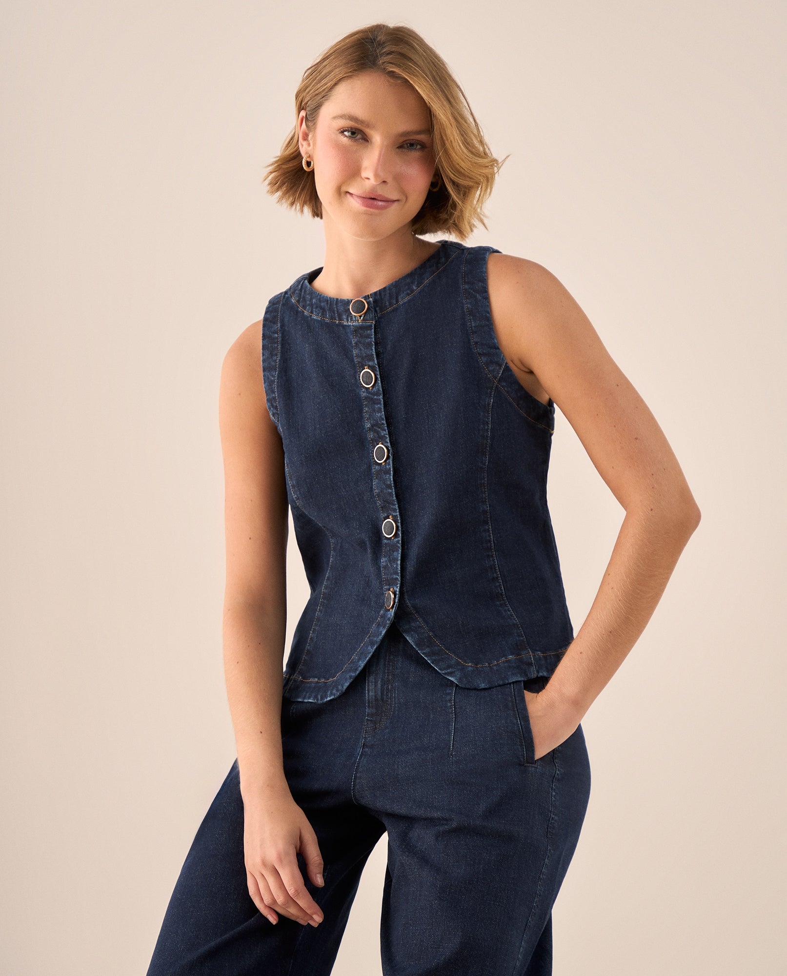 Camisa Denim Sin Mangas con Botones Ovalados - Azul 34_419G045_AZU193933_0
