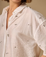 Camisa Blanca con Aplicaciones Brillantes - Blanco