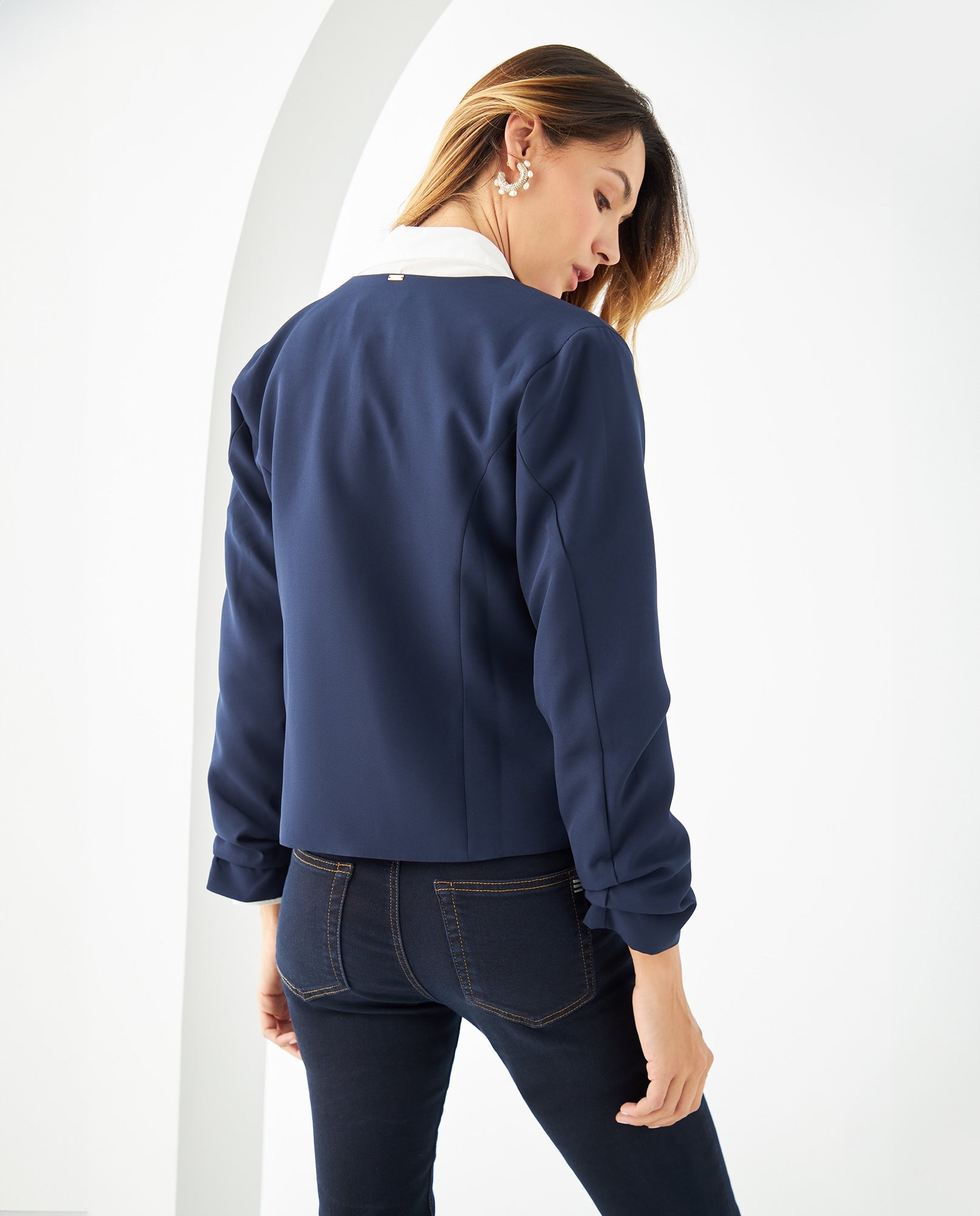 Blazer con detalles bordados para mujer - Azul 34_421F020_AZU194024_5