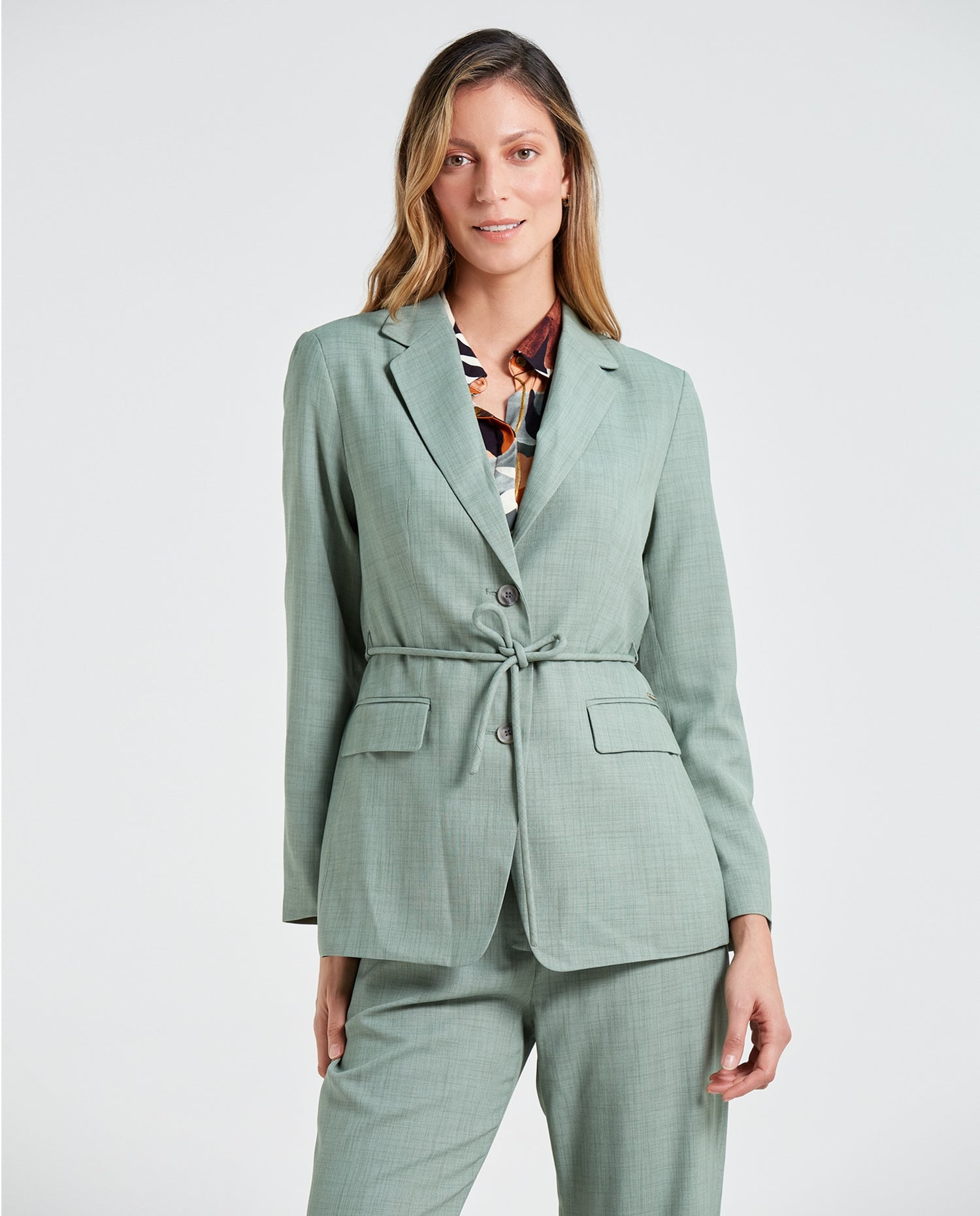 Blazer con bolsillos de tapa para mujer - Verde