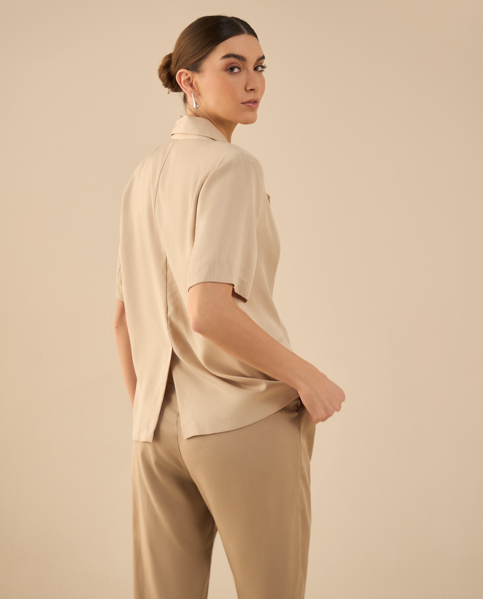 Chaqueta tipo camisa para mujer - Crudo 34_422G007_CRU141106_5