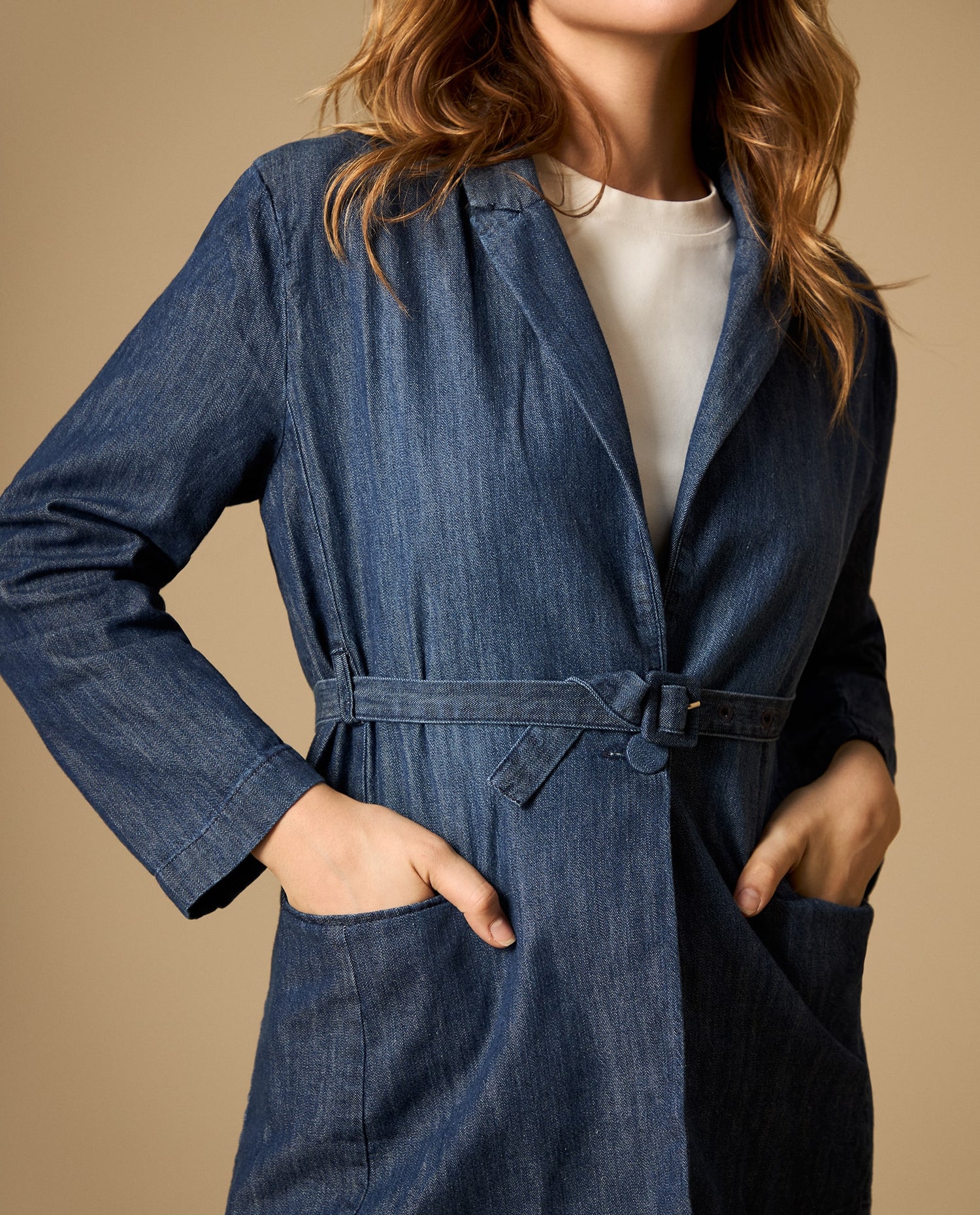 Blazer en denim con cinturón - Azul