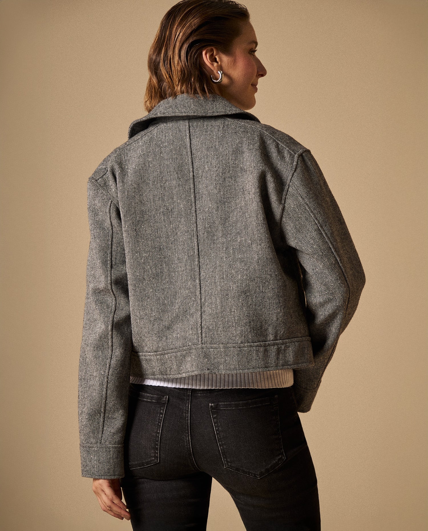 Chaqueta Bomber Gris con Textura Espiga - Negro