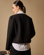 Blazer Negro con Textura Bouclé y Botones Dorados - Negro