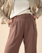 Pantalón de bota recta con pinzas para mujer - Café