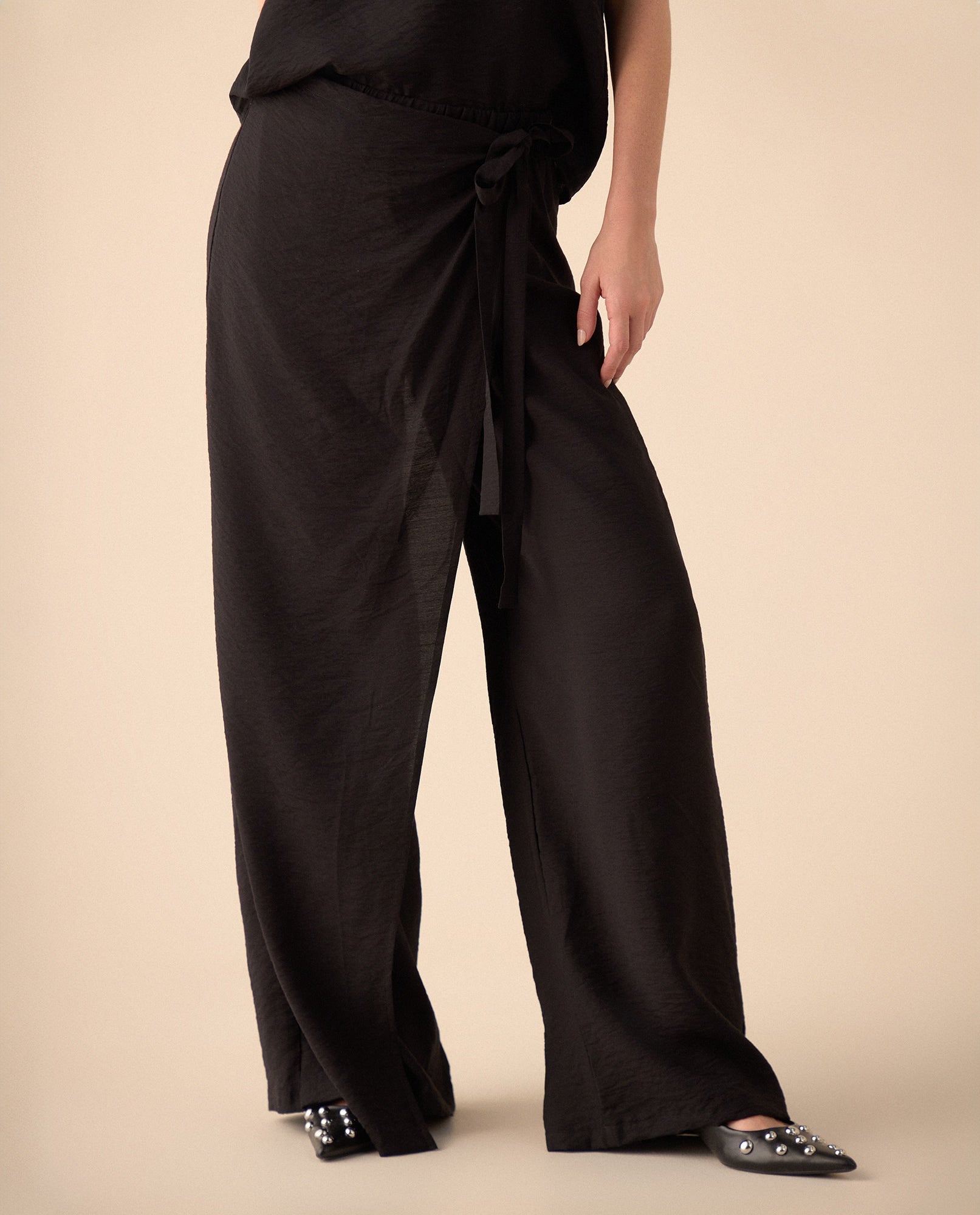 Pantalón de ajuste cruzado en pretina para mujer - Negro 34_431G011_NEG190303_3