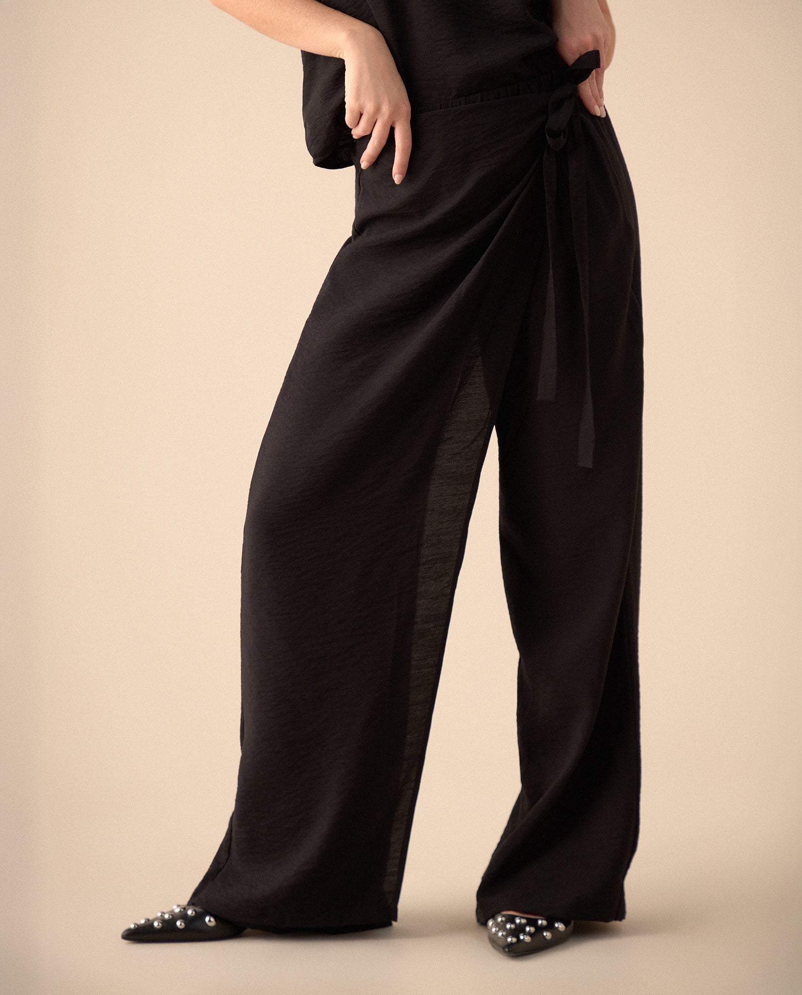 Pantalón de ajuste cruzado en pretina para mujer - Negro 34_431G011_NEG190303_5