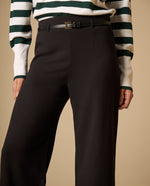 Pantalón largo con pinzas frontales silueta recta - Negro