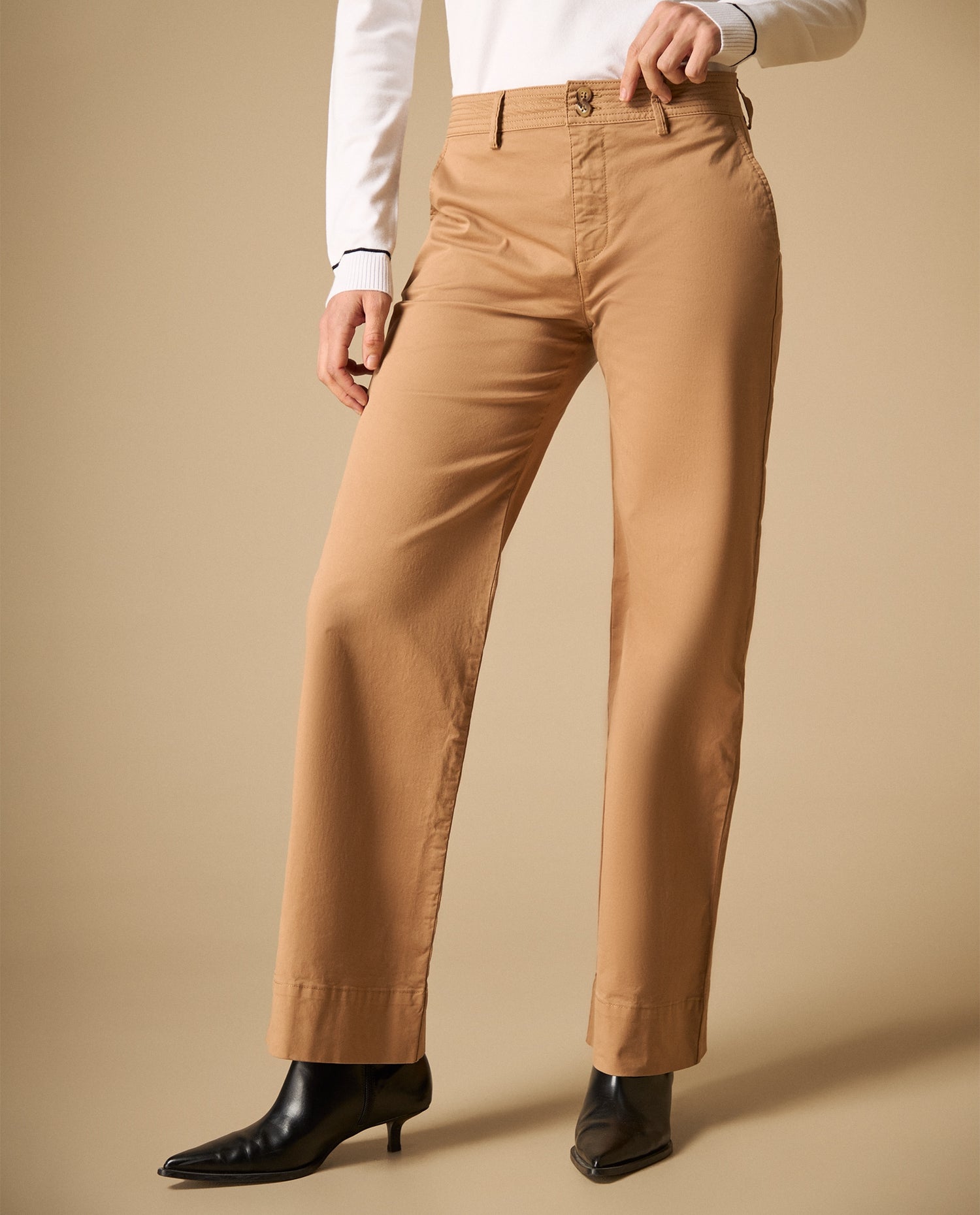 Pantalón straight leg clásico - Café